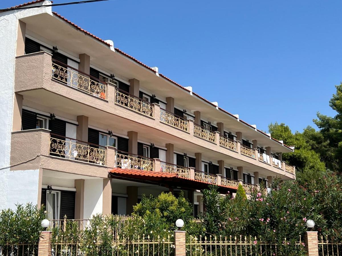 Hotel Porto Matina Metamorfosi  Esterno foto