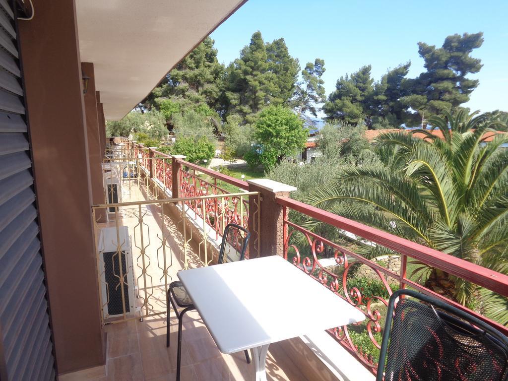 Hotel Porto Matina Metamorfosi  Esterno foto